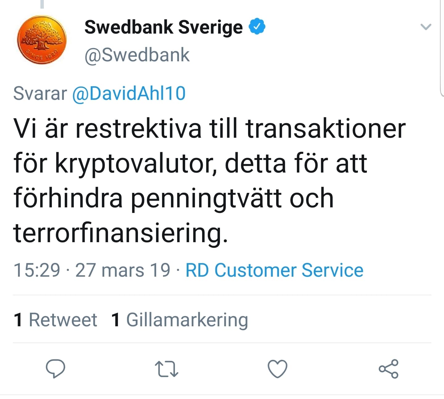 Swedbank svarar om kryptovalutor på Twitter.